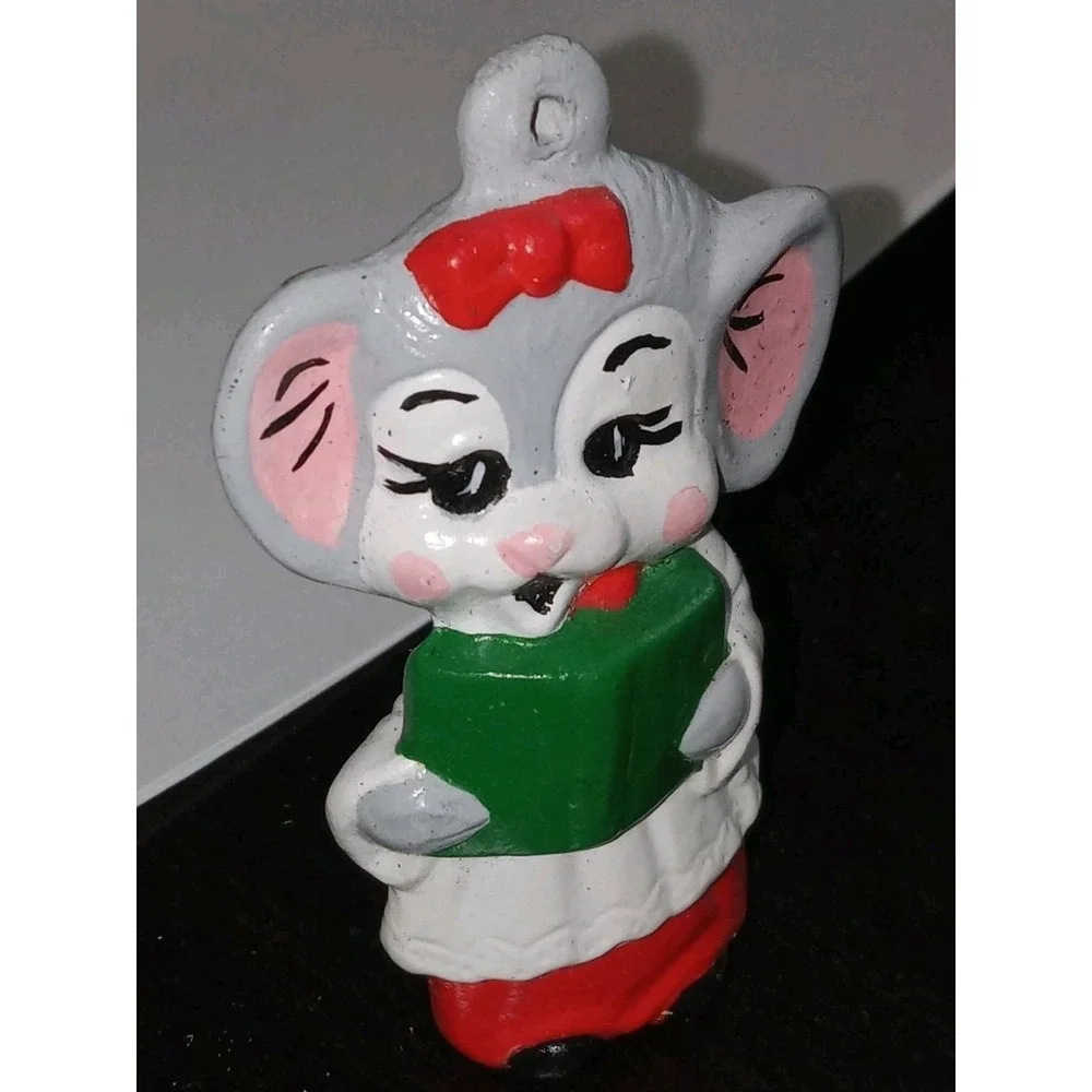 Vintage Albertas Ceramic Mold Mouse Choir Singing‎ Christmas Tree Ornament